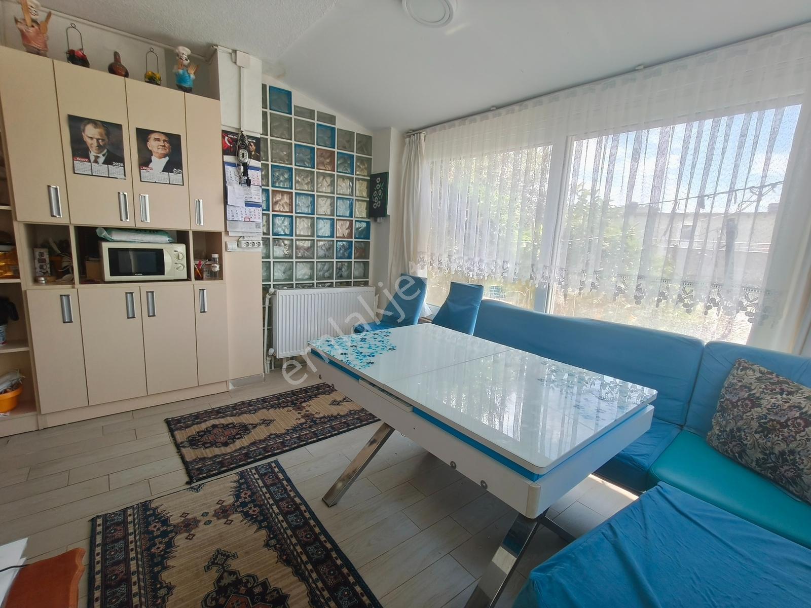 İzmir Güzelbahçe Çamlı Mahallesinde Tam Müstakil Villa - Görsel 6