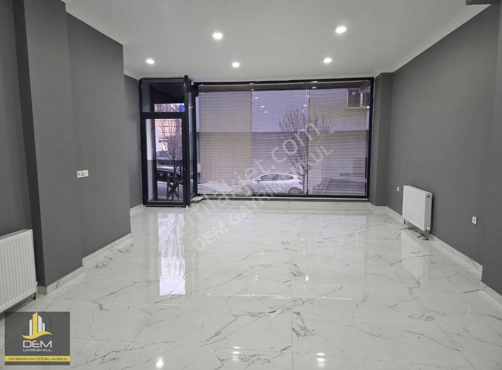 Arnavutköy Merkeze Yürüme Mesafesinde 65m2 Yeni Dükkan - Görsel 3