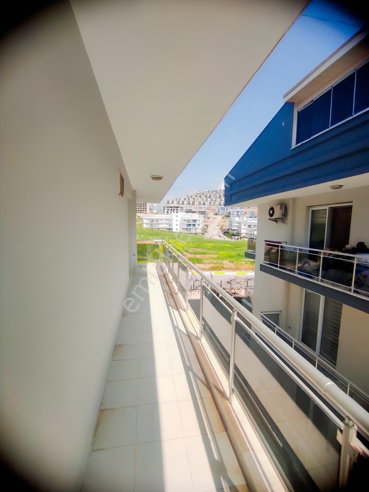 Ful Deniz Manzaralı 4+1 Çatı Dubleks Daire - Görsel 12