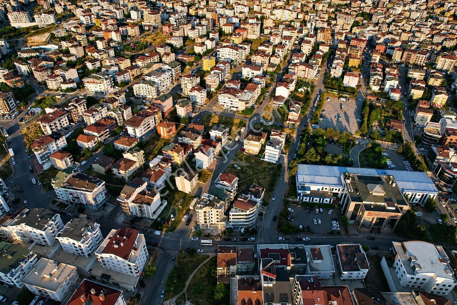 Uğur Şahin'den Çayırova'da 140m2 Cadde Üstü 3+1 Fırsat Daire - Görsel 26