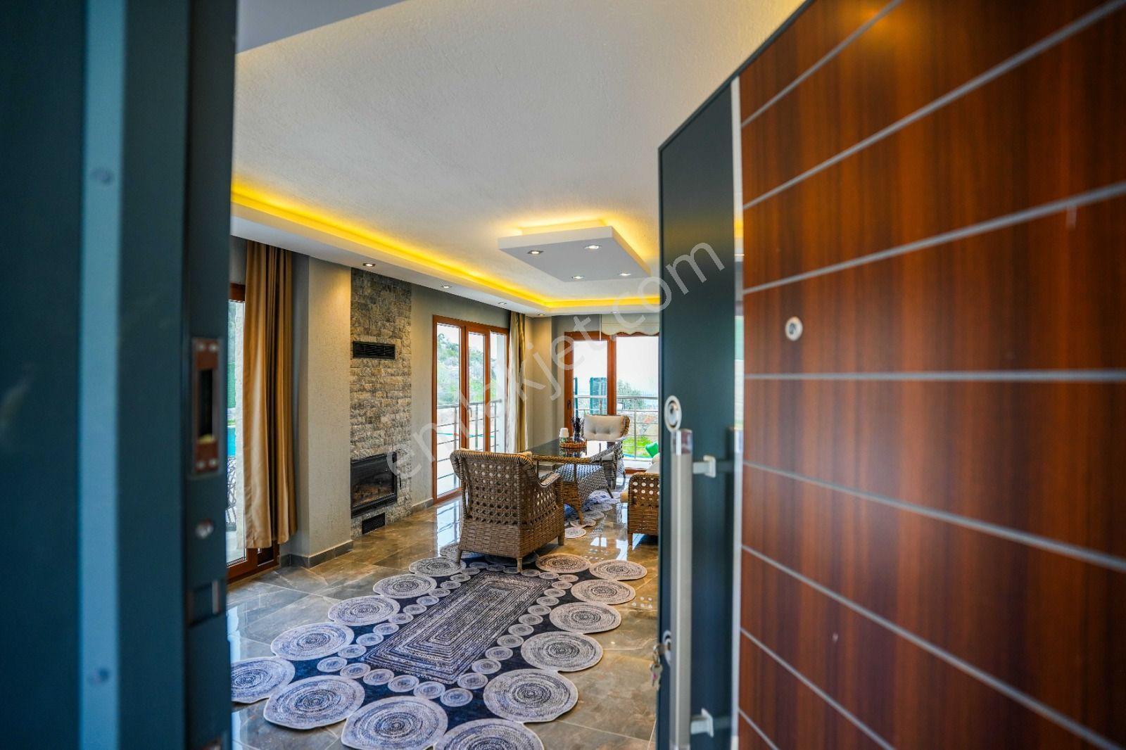 Muğla Menteşe Zeytinköy De 2 Adet Lüks Villa - Görsel 10