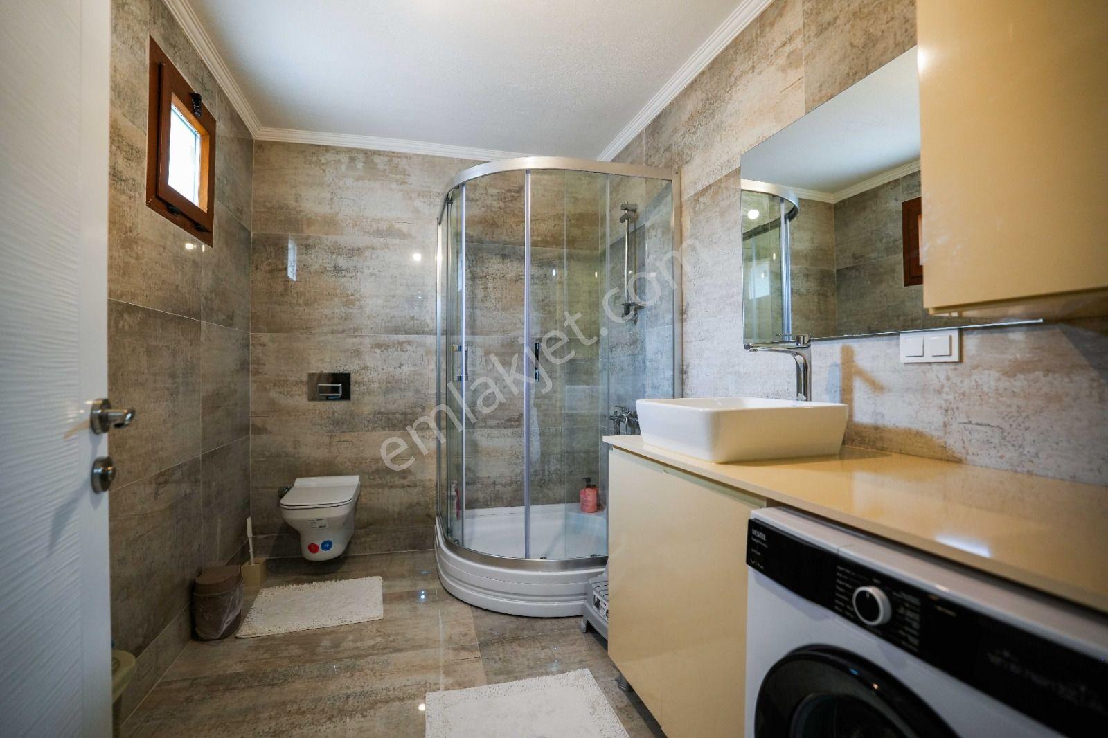 Muğla Menteşe Zeytinköy De 2 Adet Lüks Villa - Görsel 19