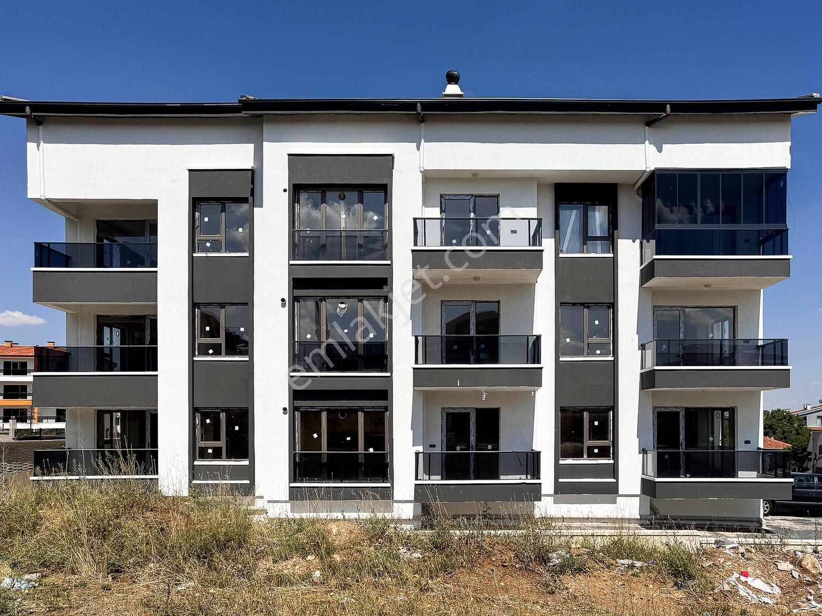 İncek Bulvara Yürüme Mesafesinde Eşyalı 1+1 Kiralık Daire - Görsel 9