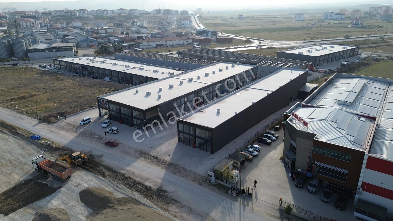 Yenikent'de Sanayisinde 90 M2 Sanayi Dükkanı İskanlı Yatırımlık - Görsel 6