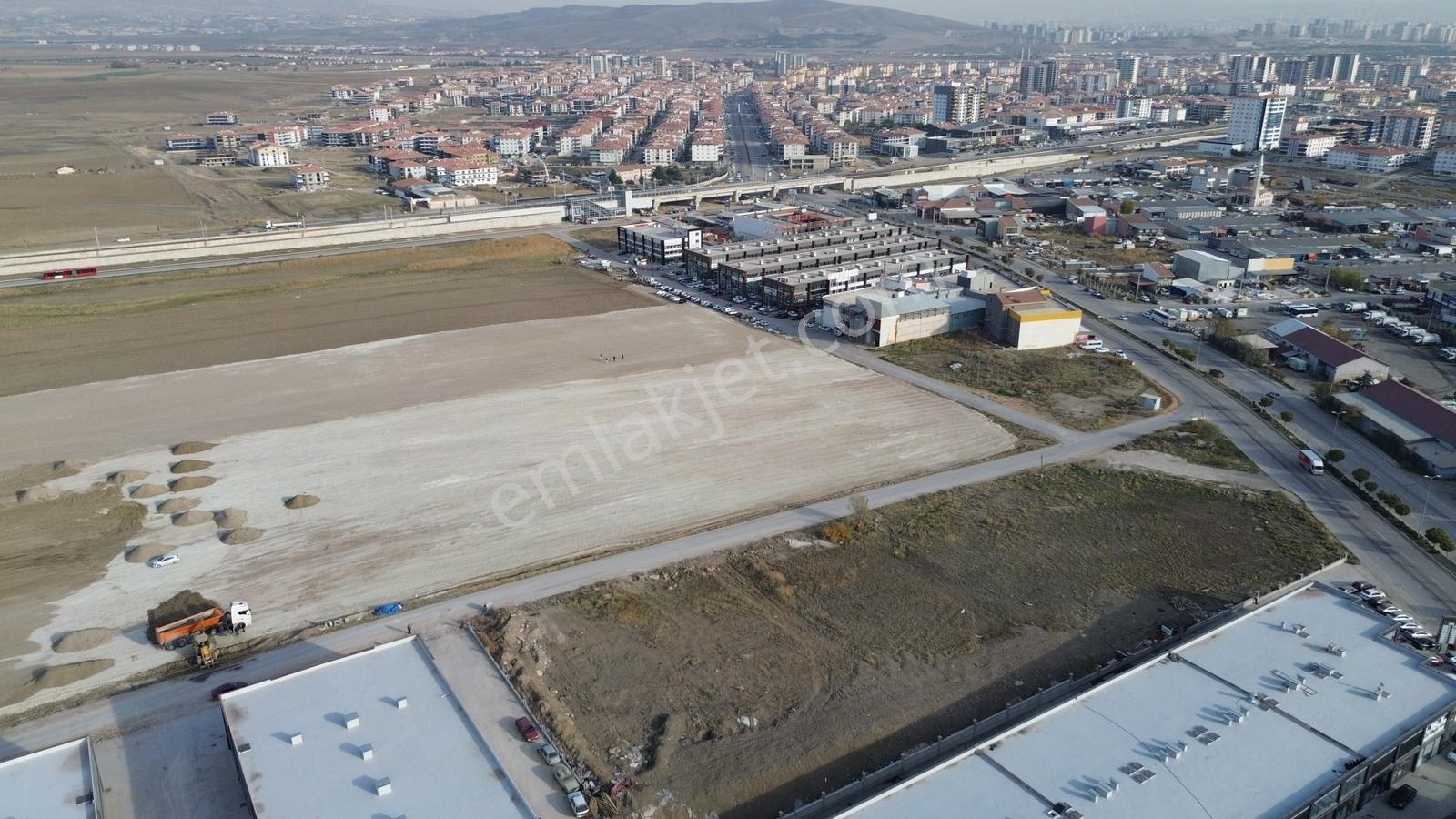 Yenikent'de Sanayisinde 90 M2 Sanayi Dükkanı İskanlı Yatırımlık - Görsel 30