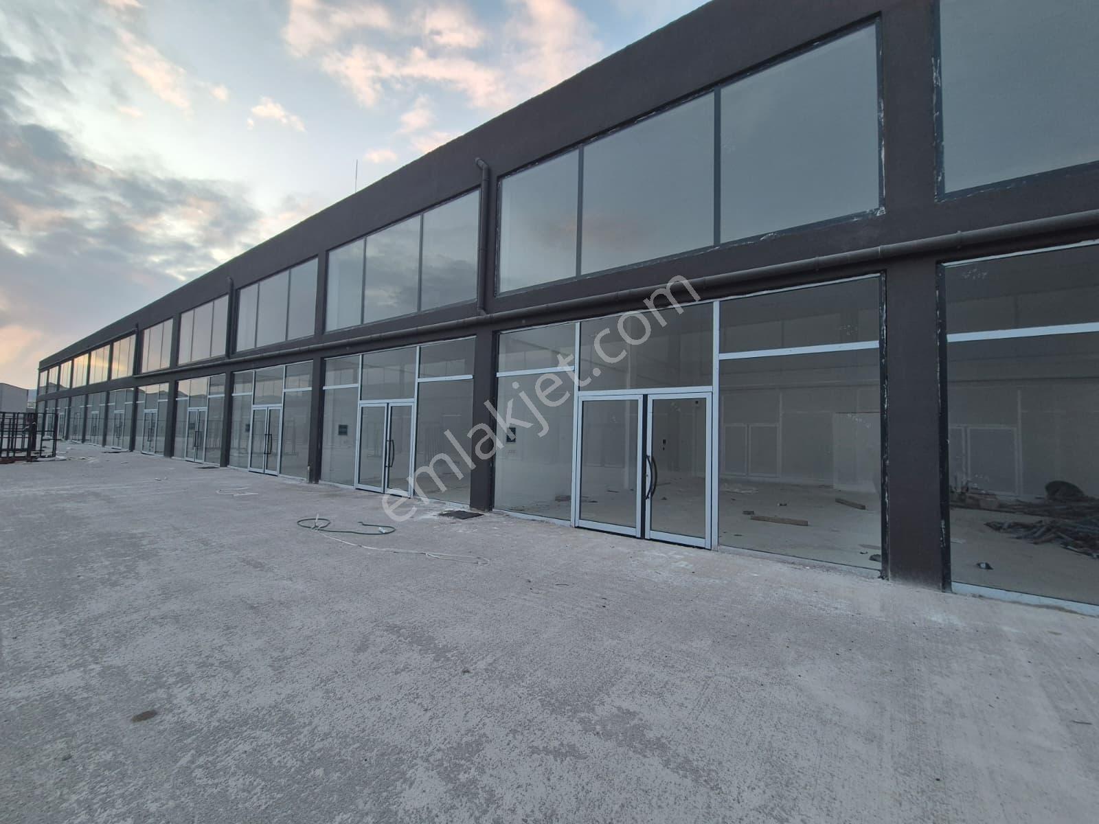 Yenikent'de Sanayisinde 90 M2 Sanayi Dükkanı İskanlı Yatırımlık - Görsel 20