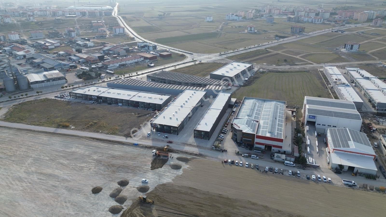 Yenikent'de Sanayisinde 90 M2 Sanayi Dükkanı İskanlı Yatırımlık - Görsel 22