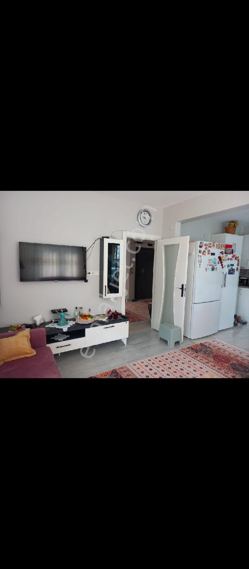 Vega'dan Sahil Martı Civarında Satılık Site İçinde Doğalgazlı 3+1 Daire