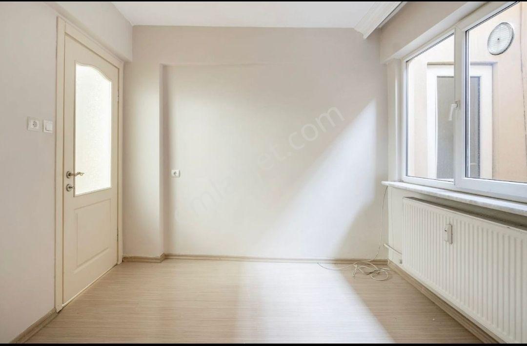 Çimen Sitesinde Kiralık 3+1 Daire - Manzaralı - Görsel 15