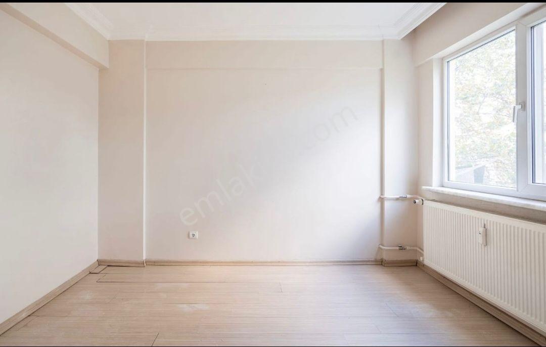 Çimen Sitesinde Kiralık 3+1 Daire - Manzaralı - Görsel 9