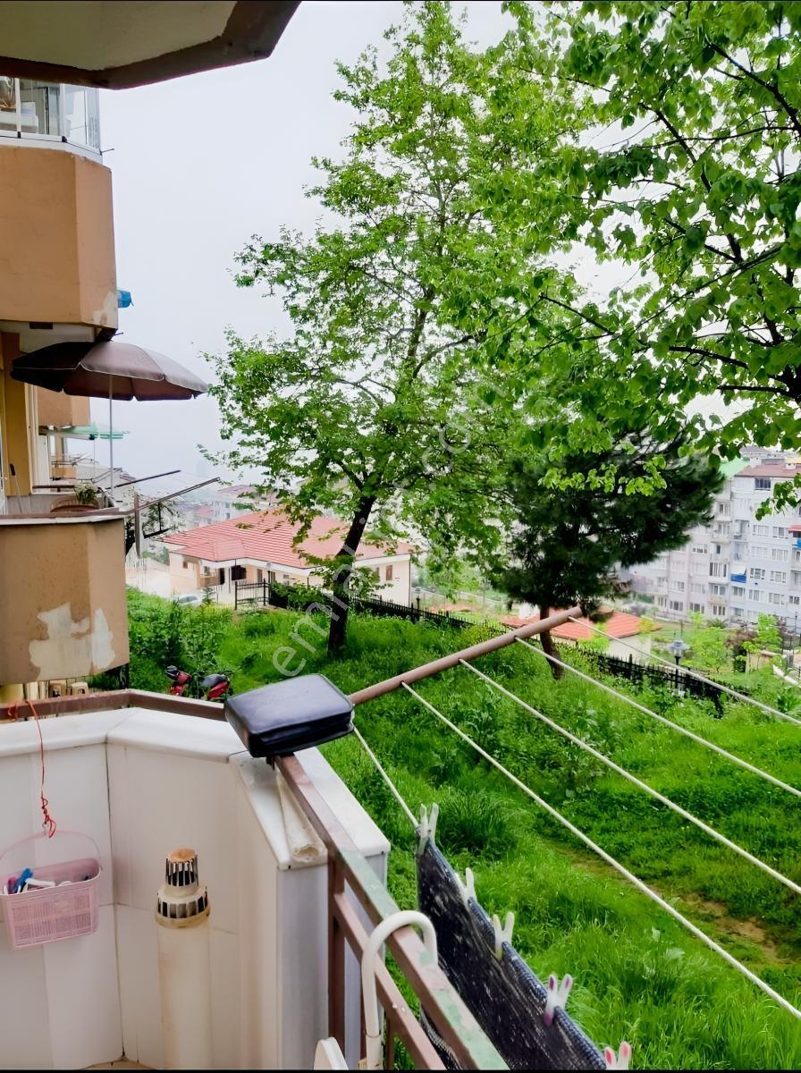 Çimen Sitesinde Kiralık 3+1 Daire - Manzaralı - Görsel 11