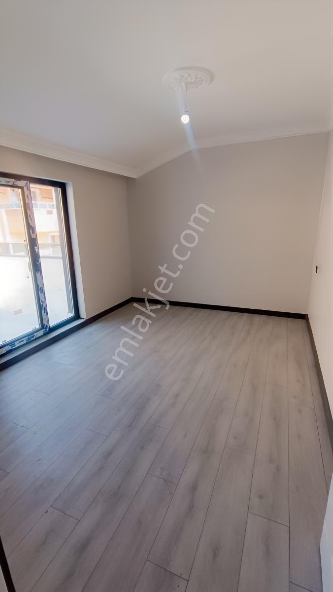 Yıldız Emlak'tan Güney Mh 4+1 160 M² Satılık Sıfır Dubleks Daire - Görsel 11