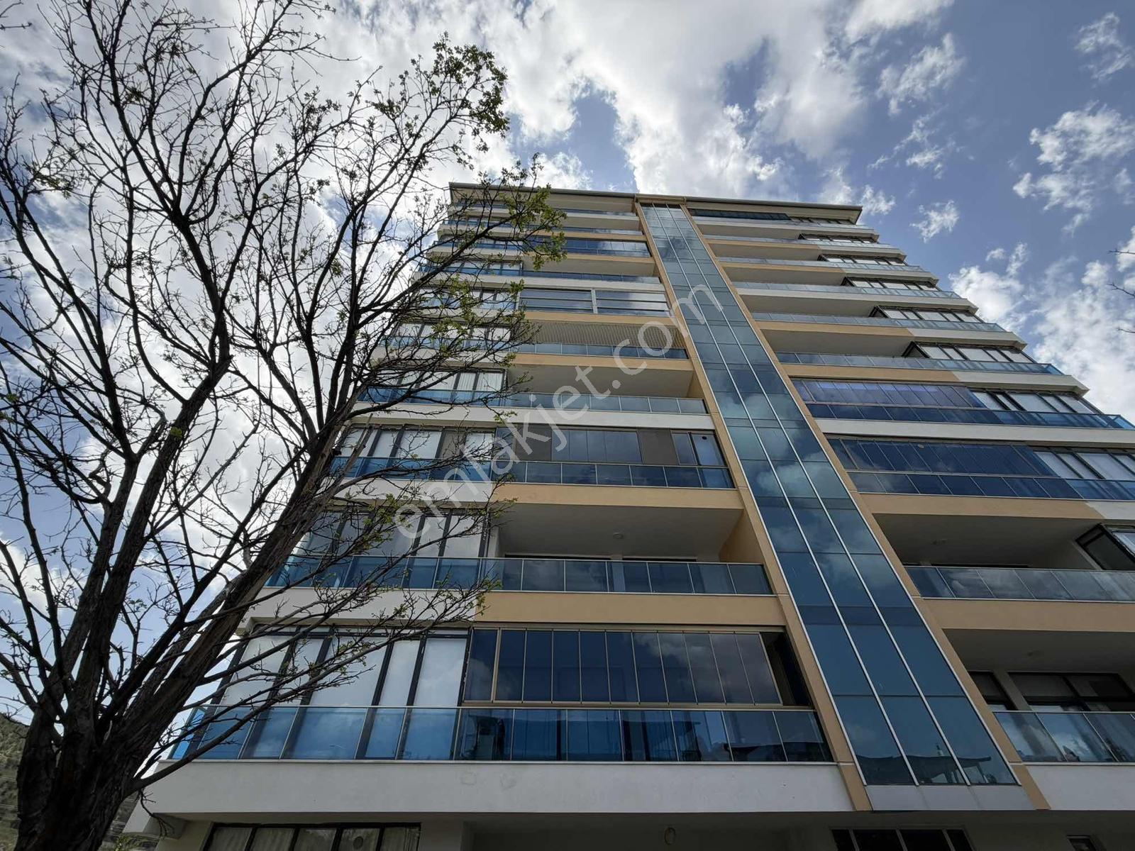 Bağlıca Merkezde K.otoparklı Geniş 4+1 Satılık Daire - Görsel 26