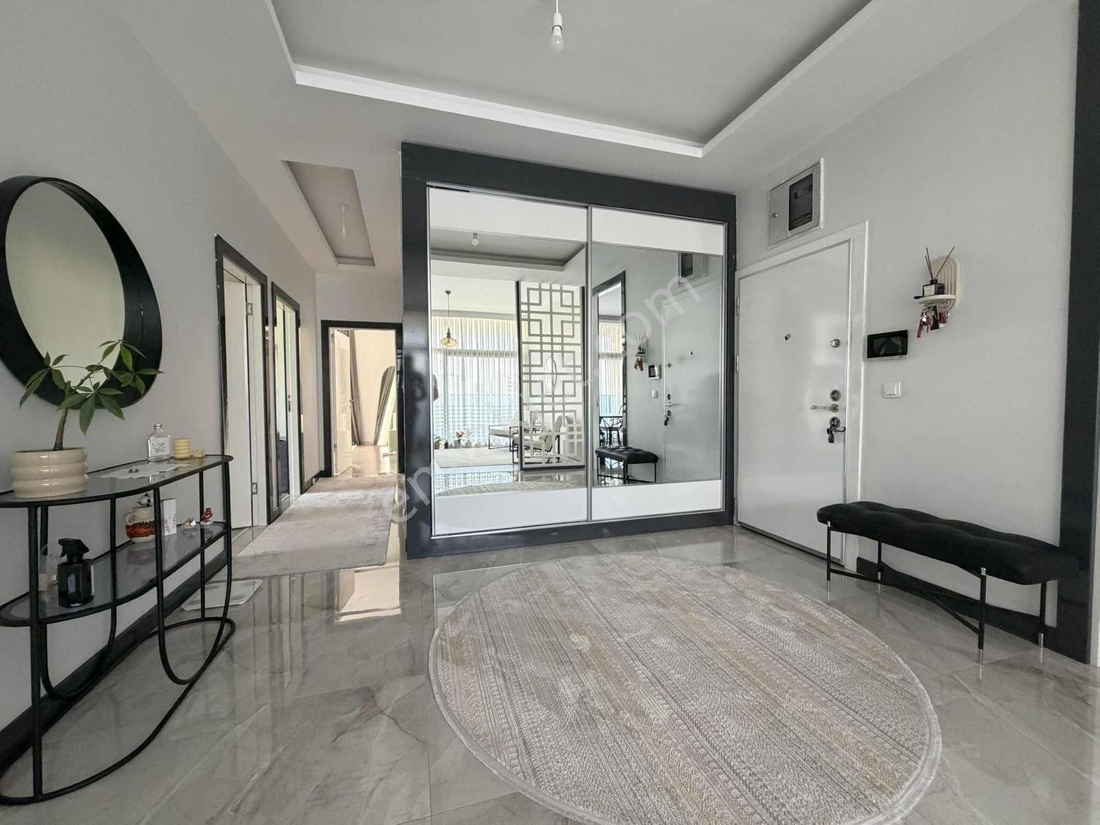 Bağlıca Merkezde K.otoparklı Geniş 4+1 Satılık Daire - Görsel 9