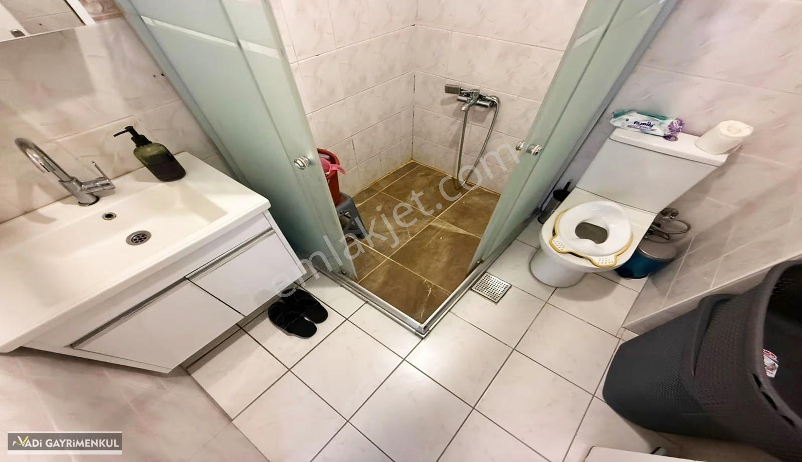 Vadi'den Site İçerisinde-iskanlı-kök Tapu-3+1 Daire ! - Görsel 17