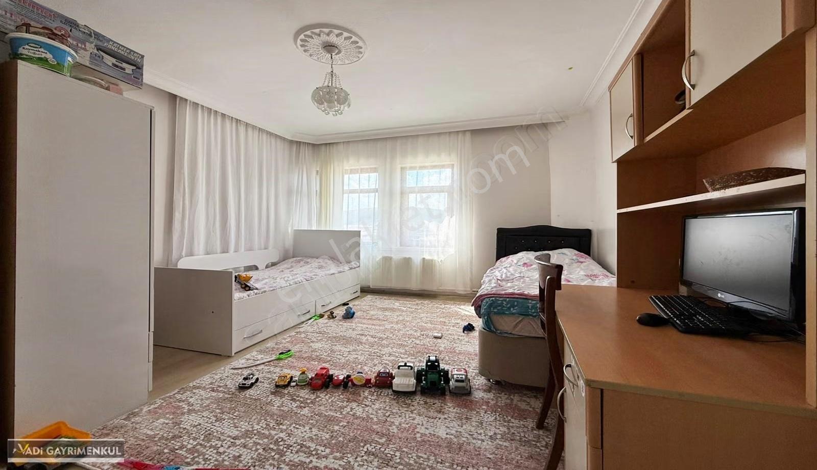 Vadi'den Site İçerisinde-iskanlı-kök Tapu-3+1 Daire ! - Görsel 6