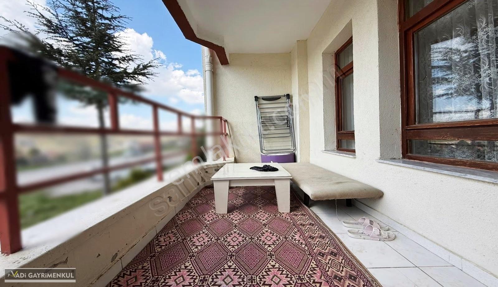 Vadi'den Site İçerisinde-iskanlı-kök Tapu-3+1 Daire !