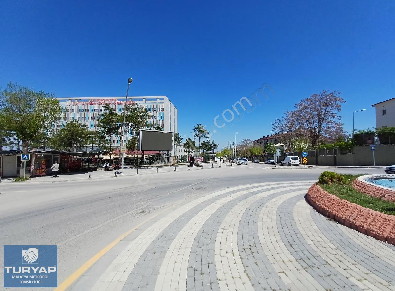Turyap Metropolden Battalgazi Hastane Cad Satılık Dükkan - Görsel 3