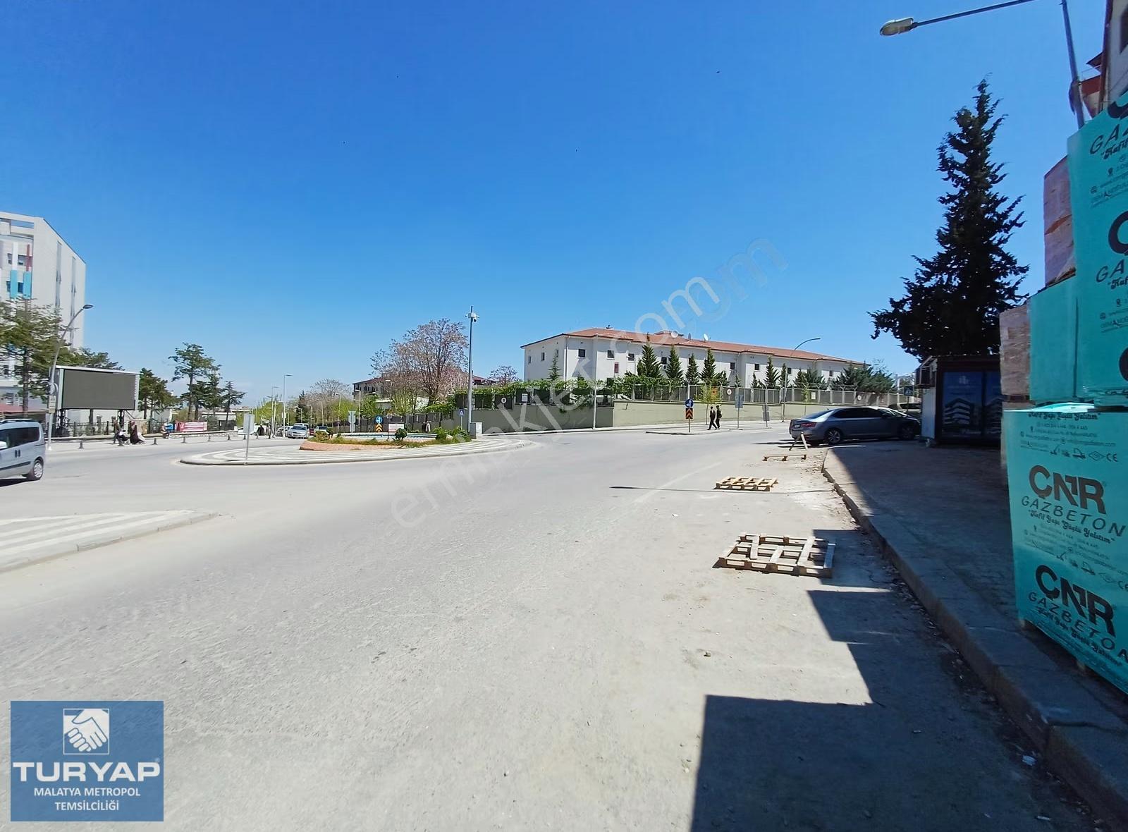 Turyap Metropolden Battalgazi Hastane Cad Satılık Dükkan - Görsel 15
