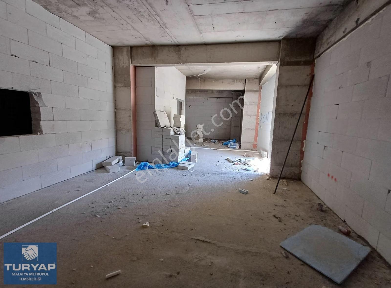 Turyap Metropolden Battalgazi Hastane Cad Satılık Dükkan - Görsel 9