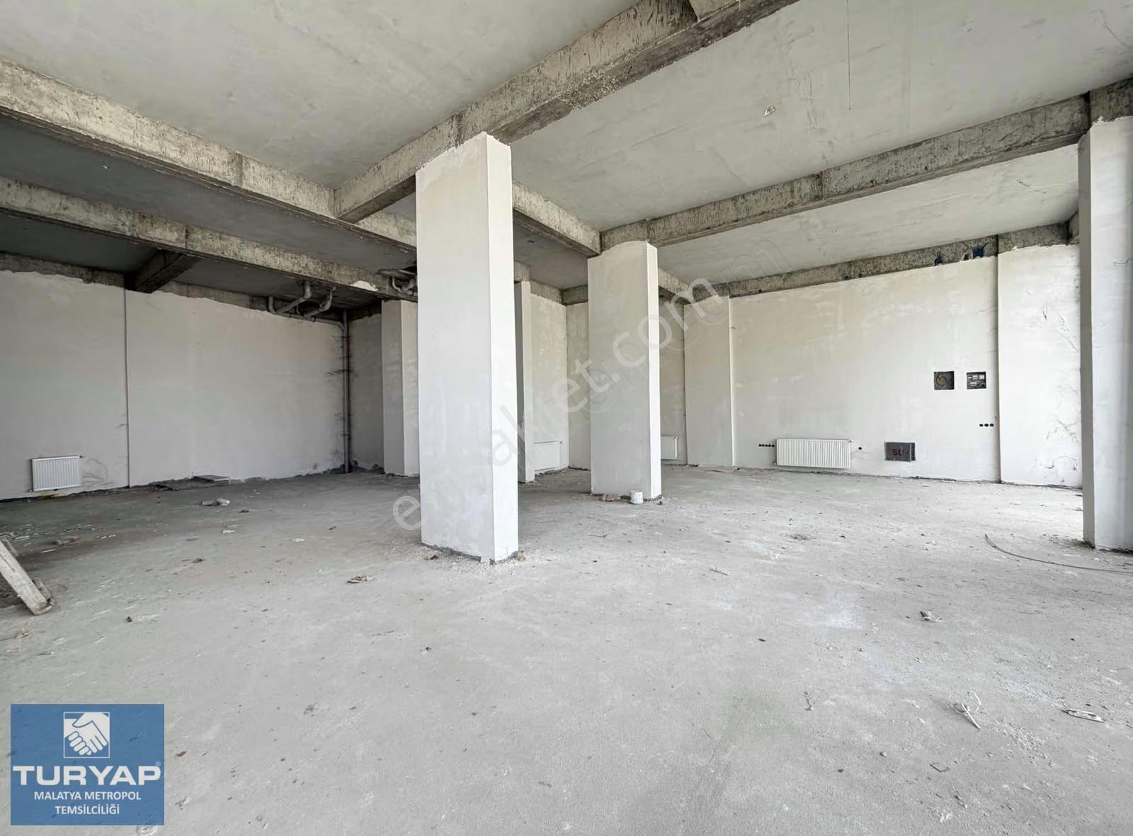 Turyap Metropol'den Tecde'de Satılık 150 M² Dükkan - Görsel 3