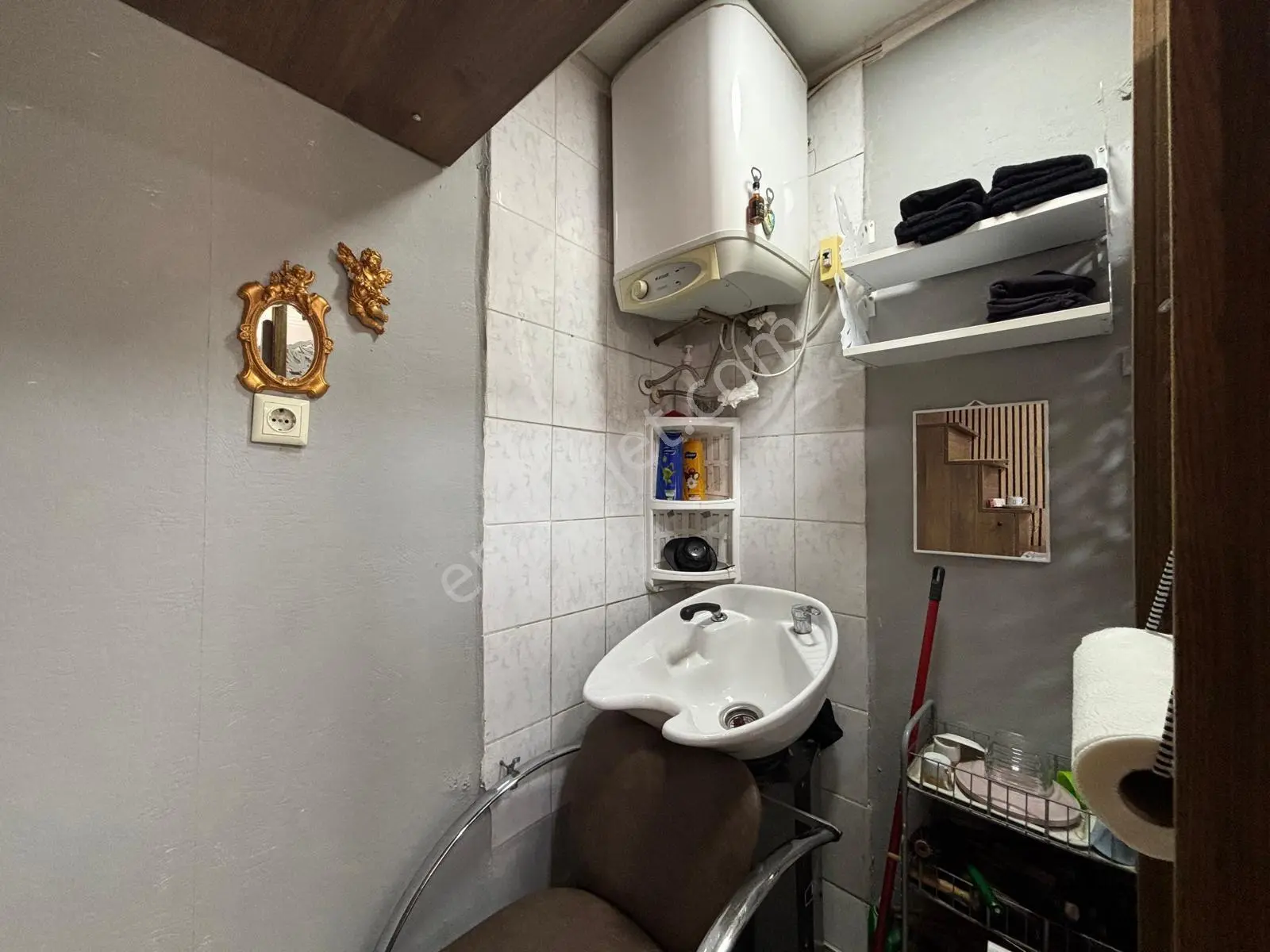 Alsancak Fuar Yaknı Batar Katlı 25m2 Wc'li Kiralık Dükan - Görsel 3