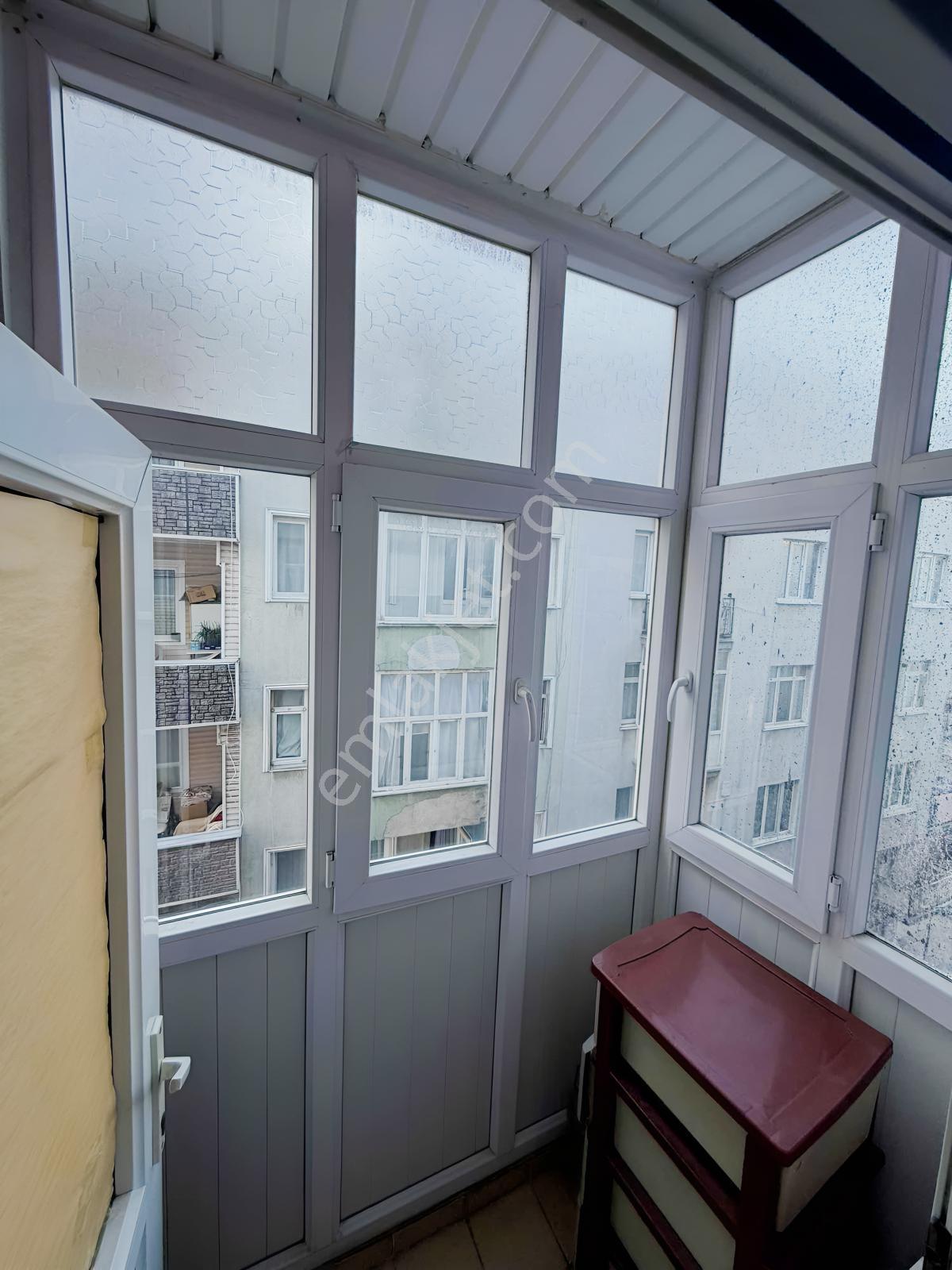 Belediyeye, Atatürk Caddesine 20 Metre Mesafede Eşyalı Kiralık - Görsel 8