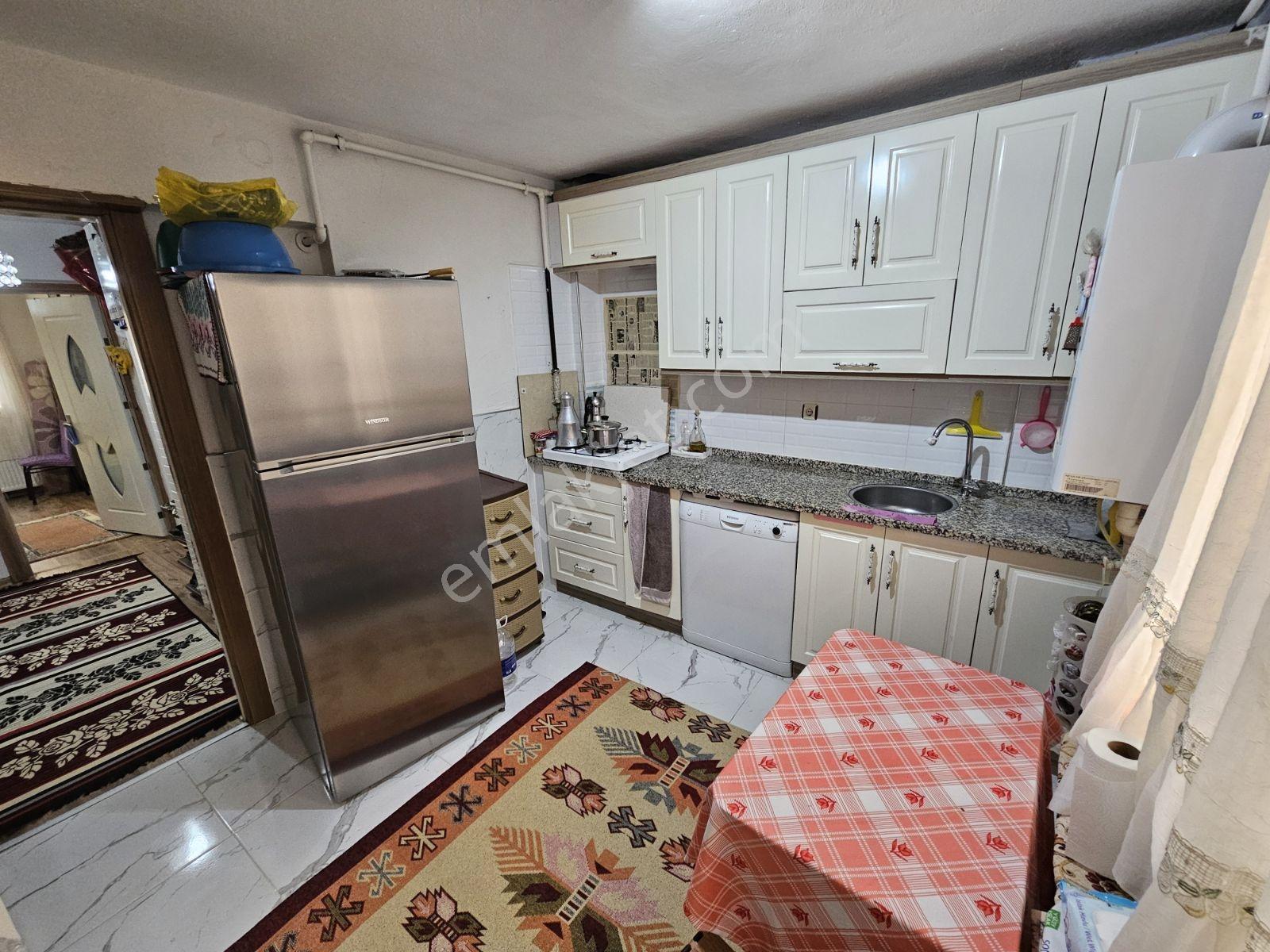 Acil...fiyat Düştü..tümen Caddesinde Satılık Masrafsız Daire 2+1