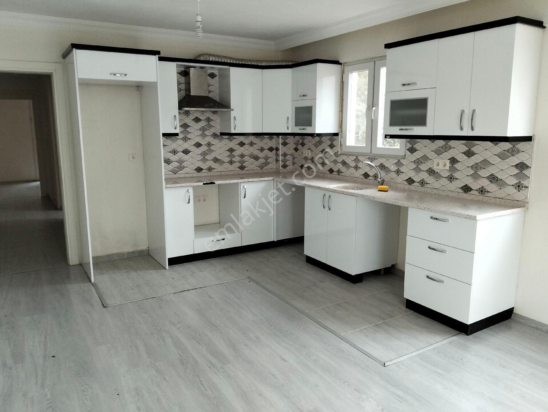 Karaçulhada Kiralık 4+1 Daire - Görsel 7