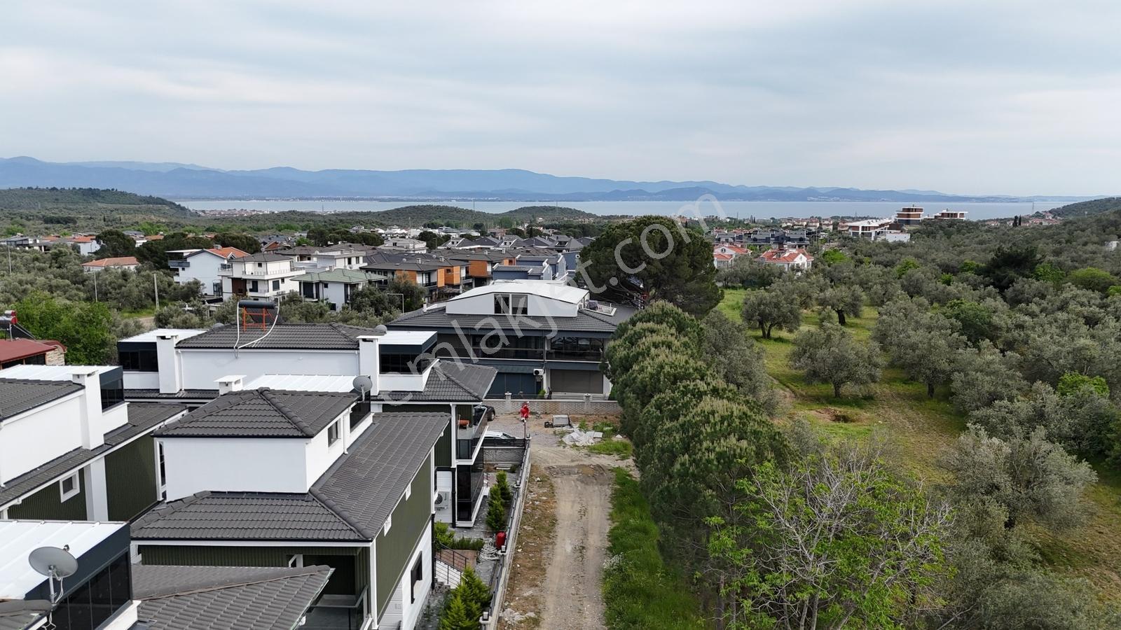 S_v Garimenkulden Tarihi Bölgede 3+1 Aile Sitesi Gürede - Görsel 19