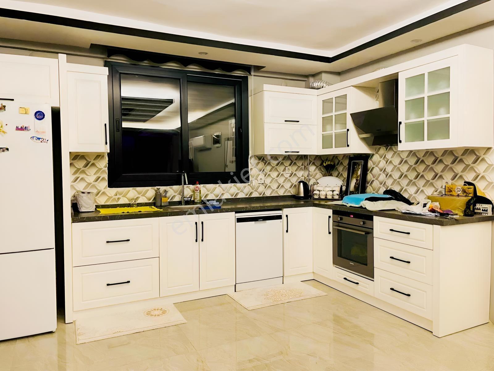 Karateke De Satılık 3+1 Bahçeli Geniş Villa - Görsel 11