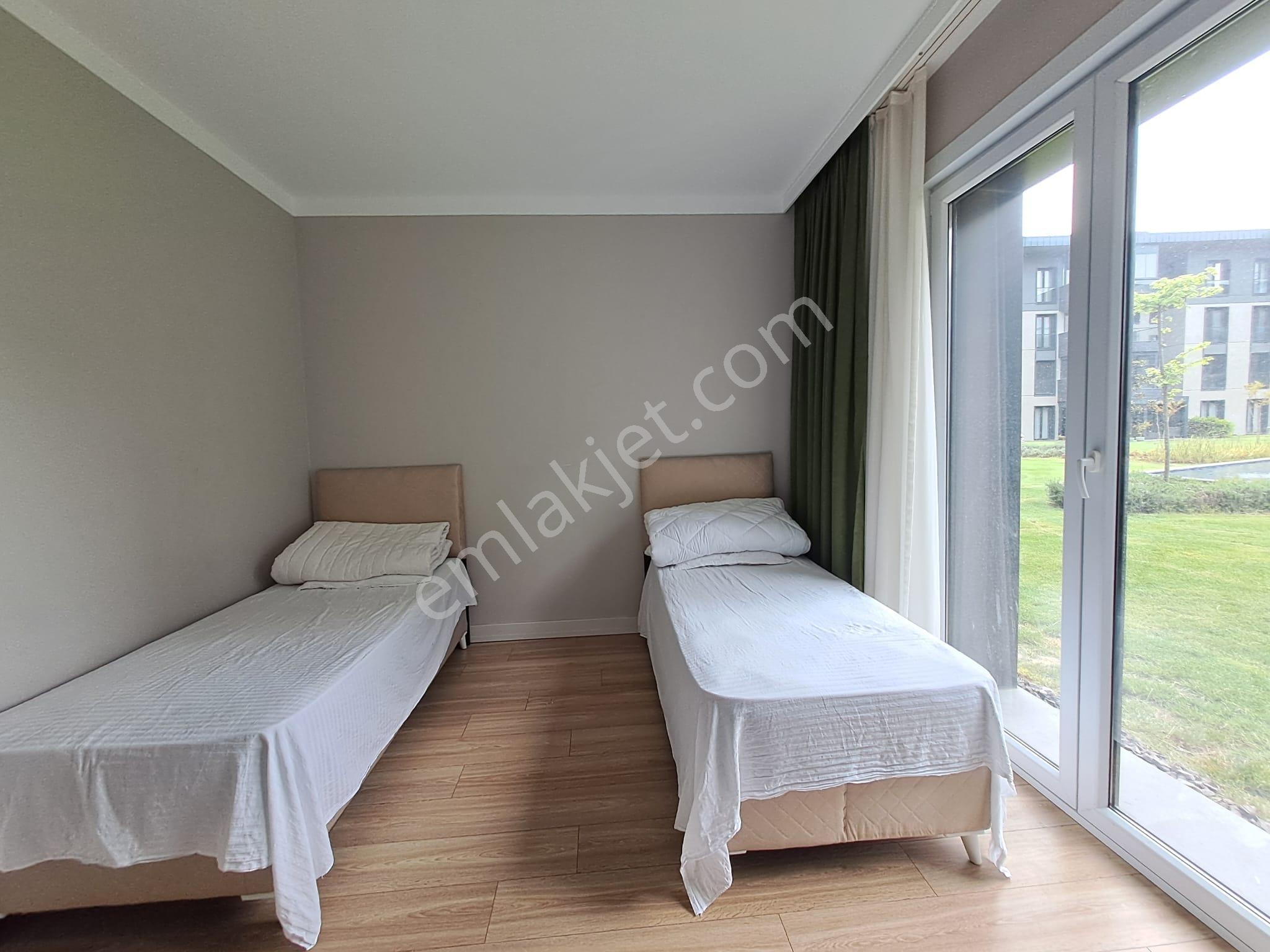Halkalı Atakent Tema 2 De Kiralık 2+1 Bahçe Katı Talebe Göre (eşyalı&eşyasız) - Görsel 25