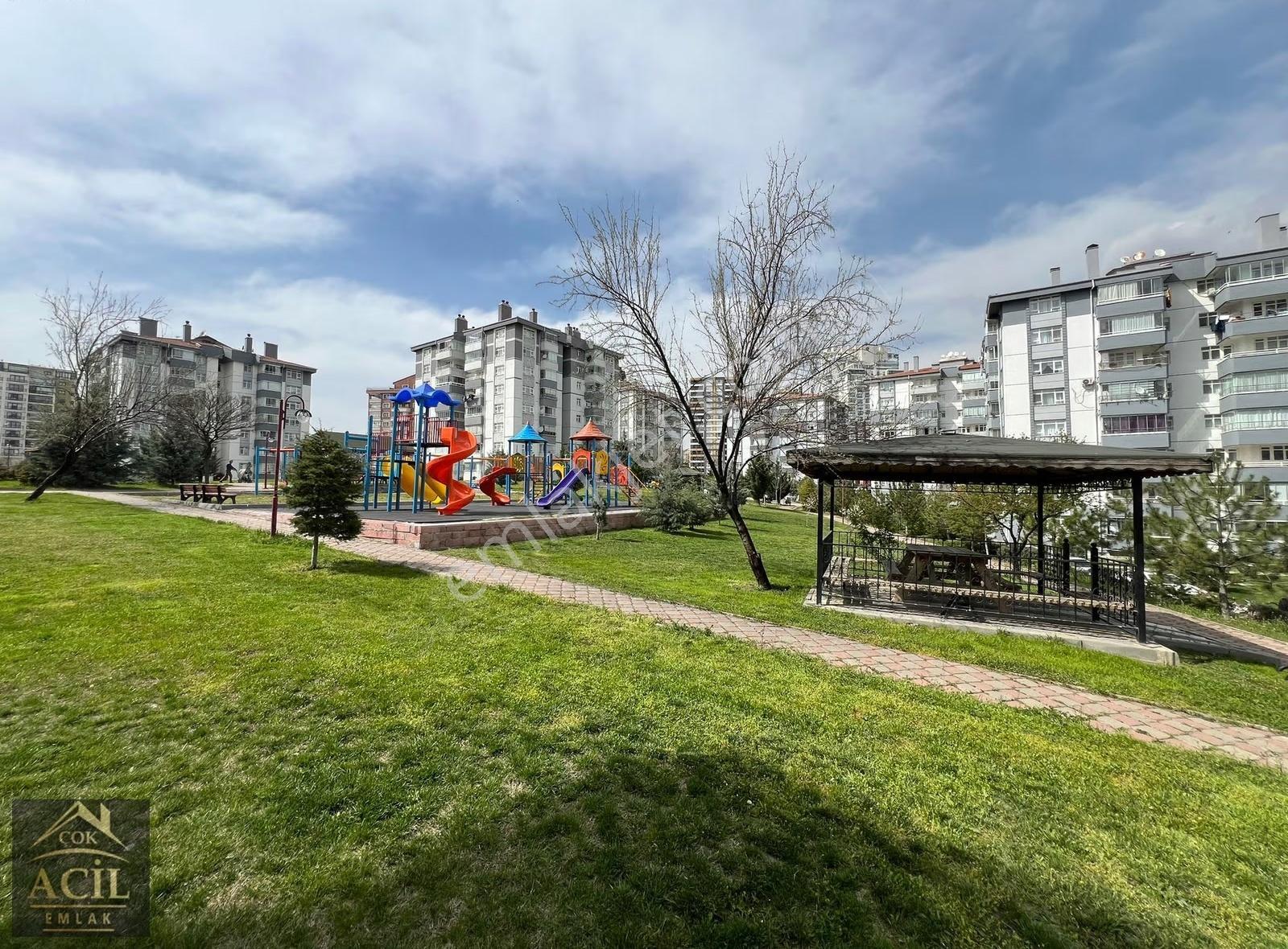 Çok Acil'den Batı Kardelen Sitesi E.banyolu 3+1 Asansörlü Daire! - Görsel 7