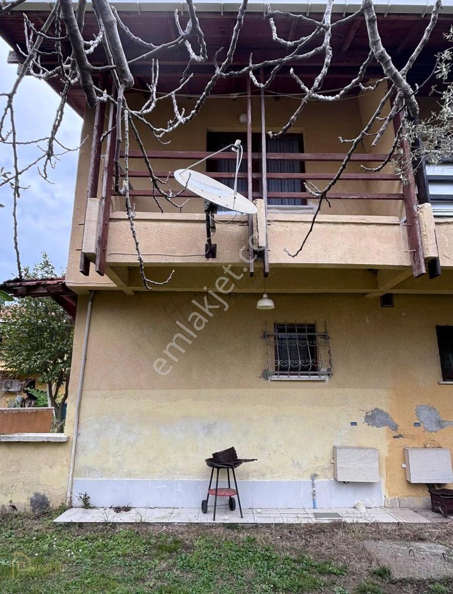 Mavi İle Yeşilin Tam Ortasında Camcılar Sitesinde Satılık Villa - Görsel 19