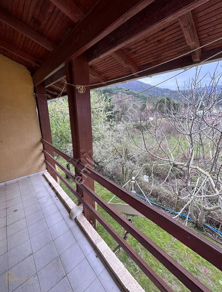 Mavi İle Yeşilin Tam Ortasında Camcılar Sitesinde Satılık Villa - Görsel 15