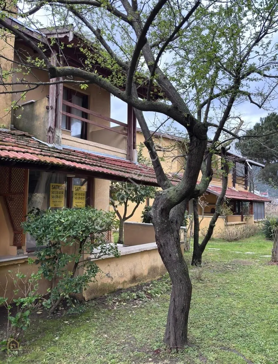 Mavi İle Yeşilin Tam Ortasında Camcılar Sitesinde Satılık Villa - Görsel 6