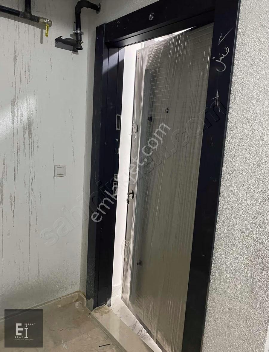 Eray Emlak'tan Satılık Arakat 2+1 85m2 Göl Manzaralı - Görsel 18