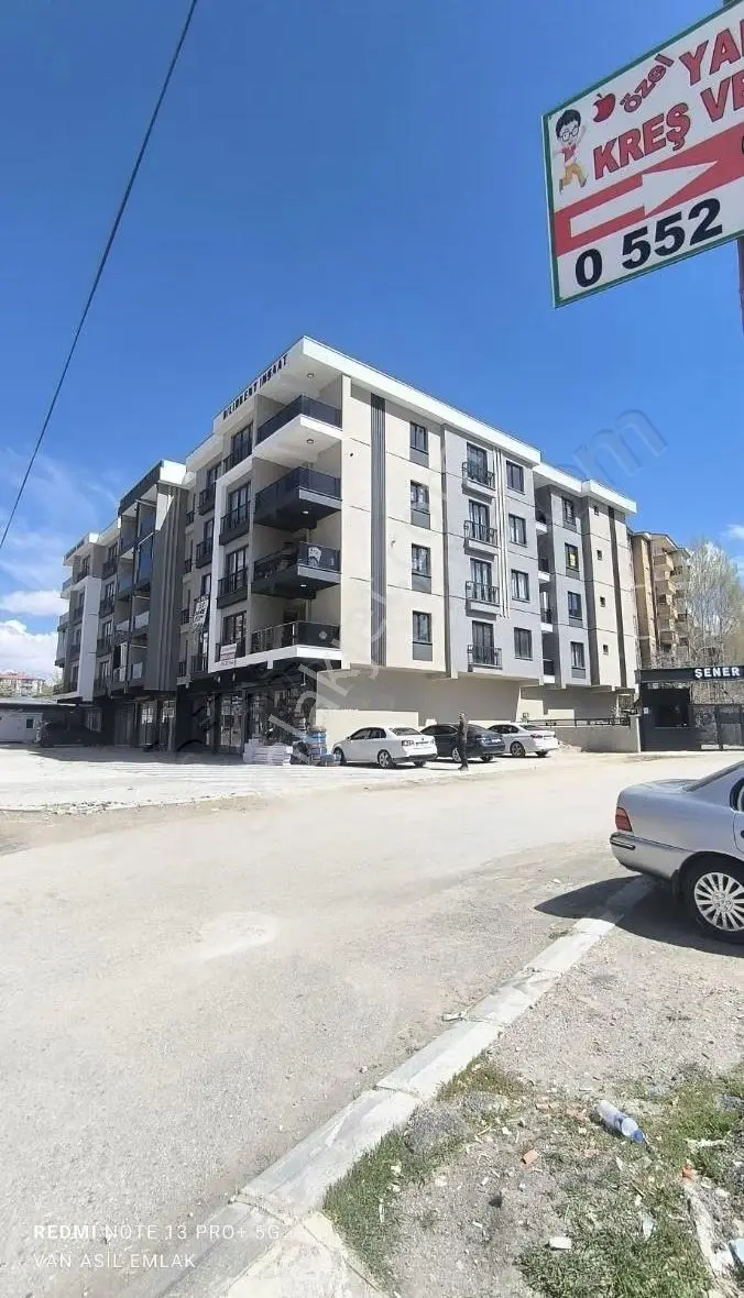 Yerden Isıtmalı 3 Cepheli Sıfır Daire