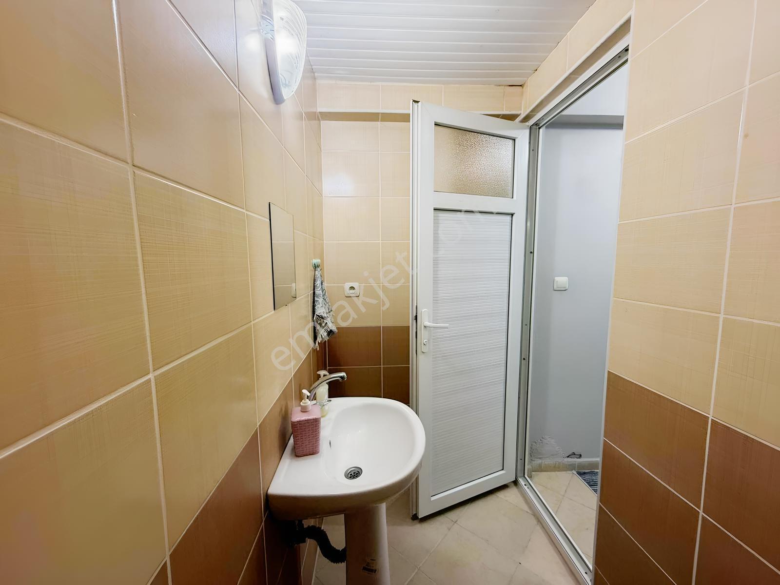 Yatırımlüx'den 1.5+1 Kiralık Eşyalı - Görsel 12