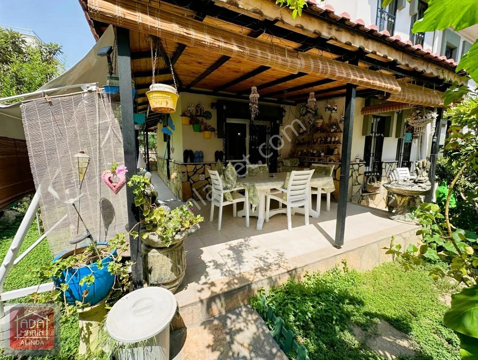 Kadınlar Denizi'nin En Gözde Sitesi'nde Satılık Villa