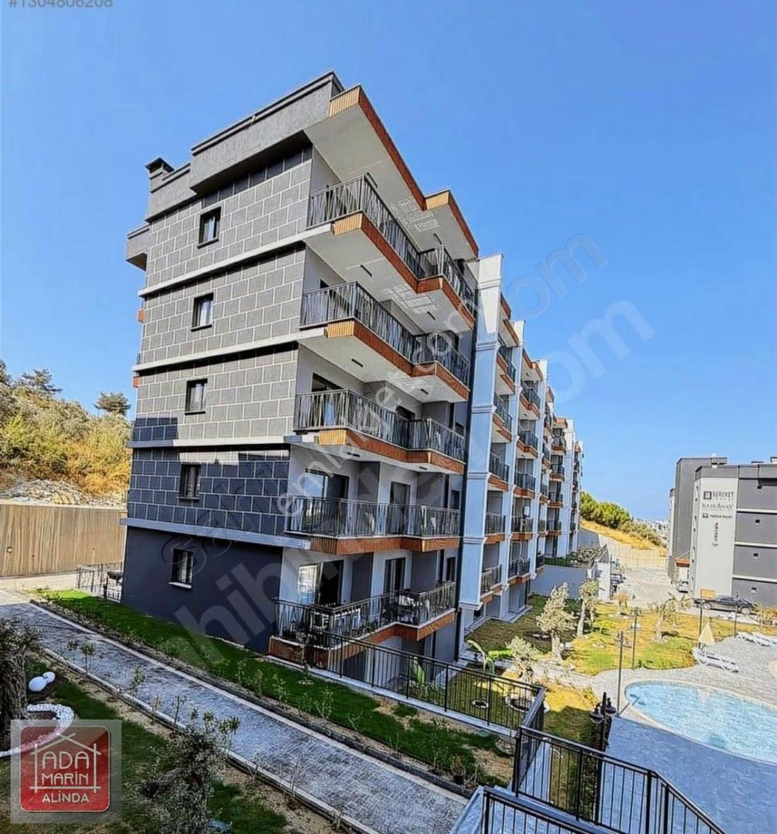 Ege Mahallesi'nde Elit Site İçersinde Havuzlu Satılık Lüx 2+1