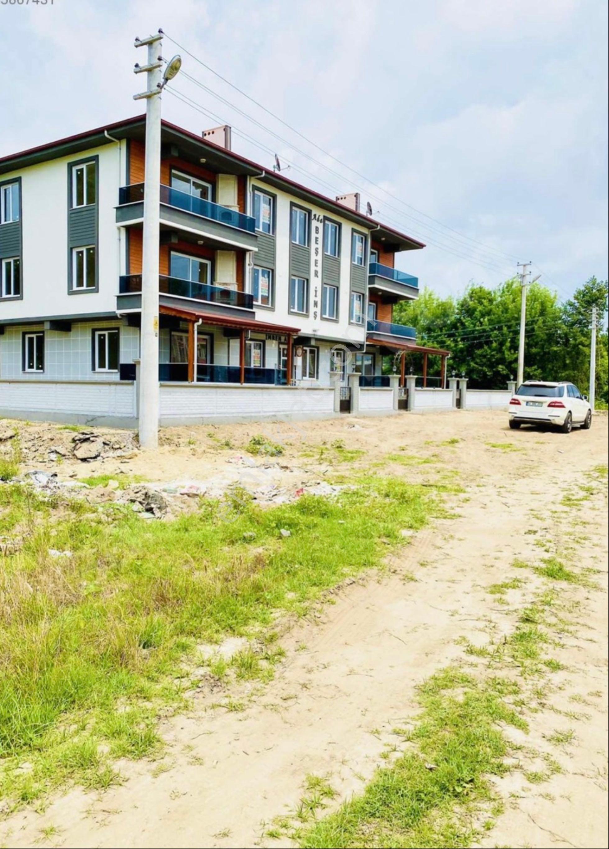3+1 Oturmaya Hazır Lüx Daire - Görsel 3