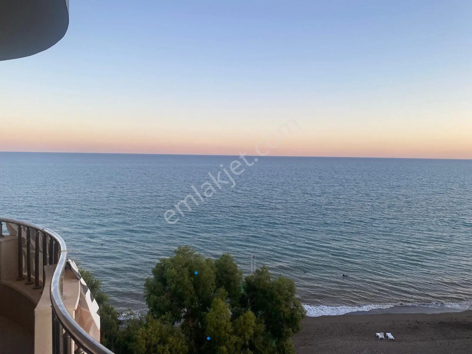 Mersin Kargıpınarı Queenaba Sitesinde Satılık Eşyalı 3+1 Yazlık - Görsel 3