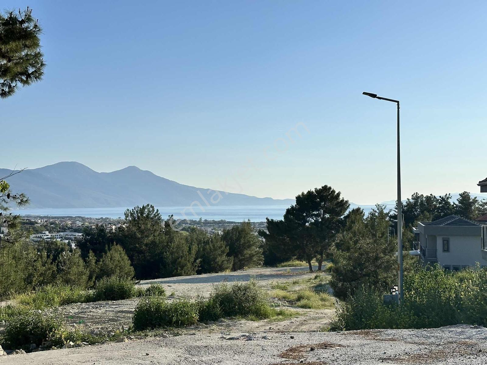 Kuşadası Soğucak Mahallesi Villa İmarlı Arsa - Görsel 12