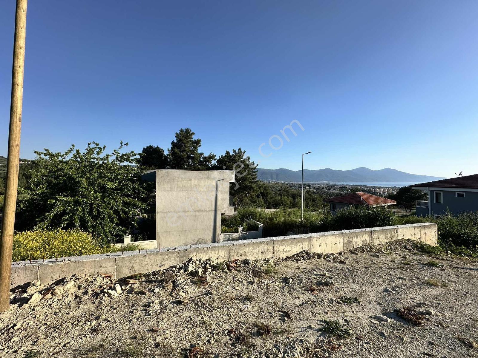 Kuşadası Soğucak Mahallesi Villa İmarlı Arsa - Görsel 7