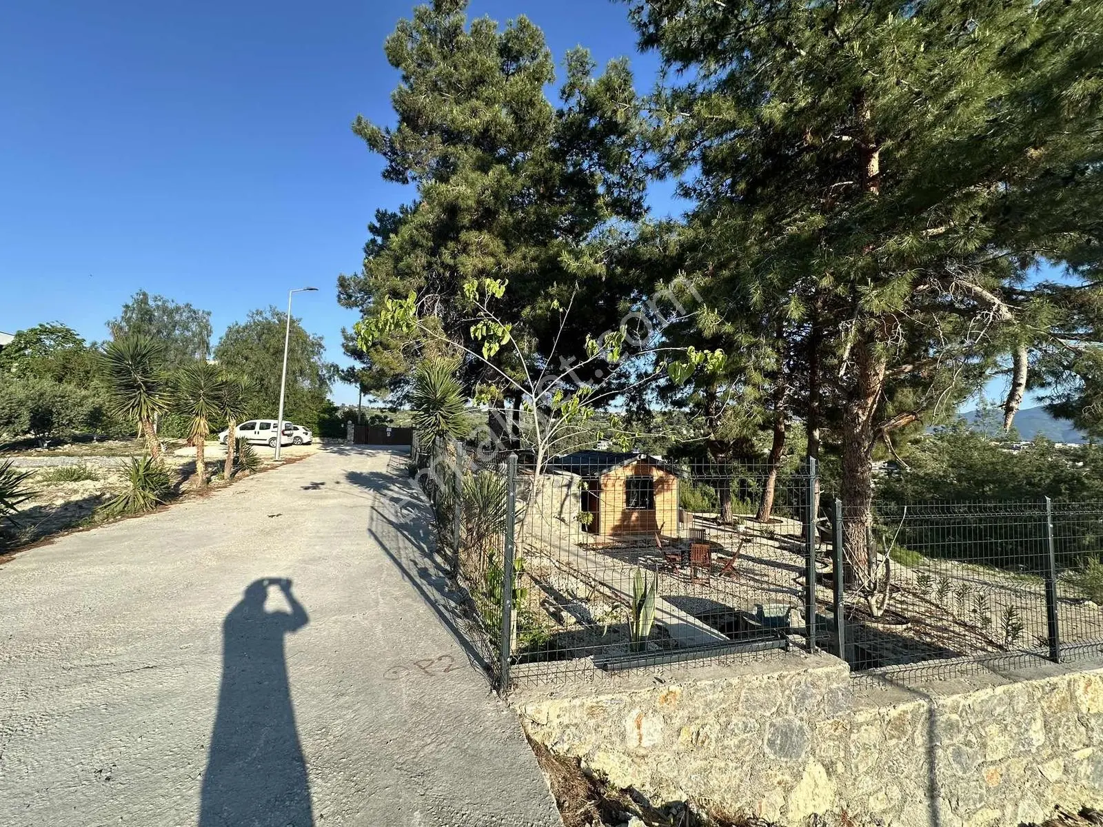 Kuşadası Soğucak Mahallesi Villa İmarlı Arsa - Görsel 3