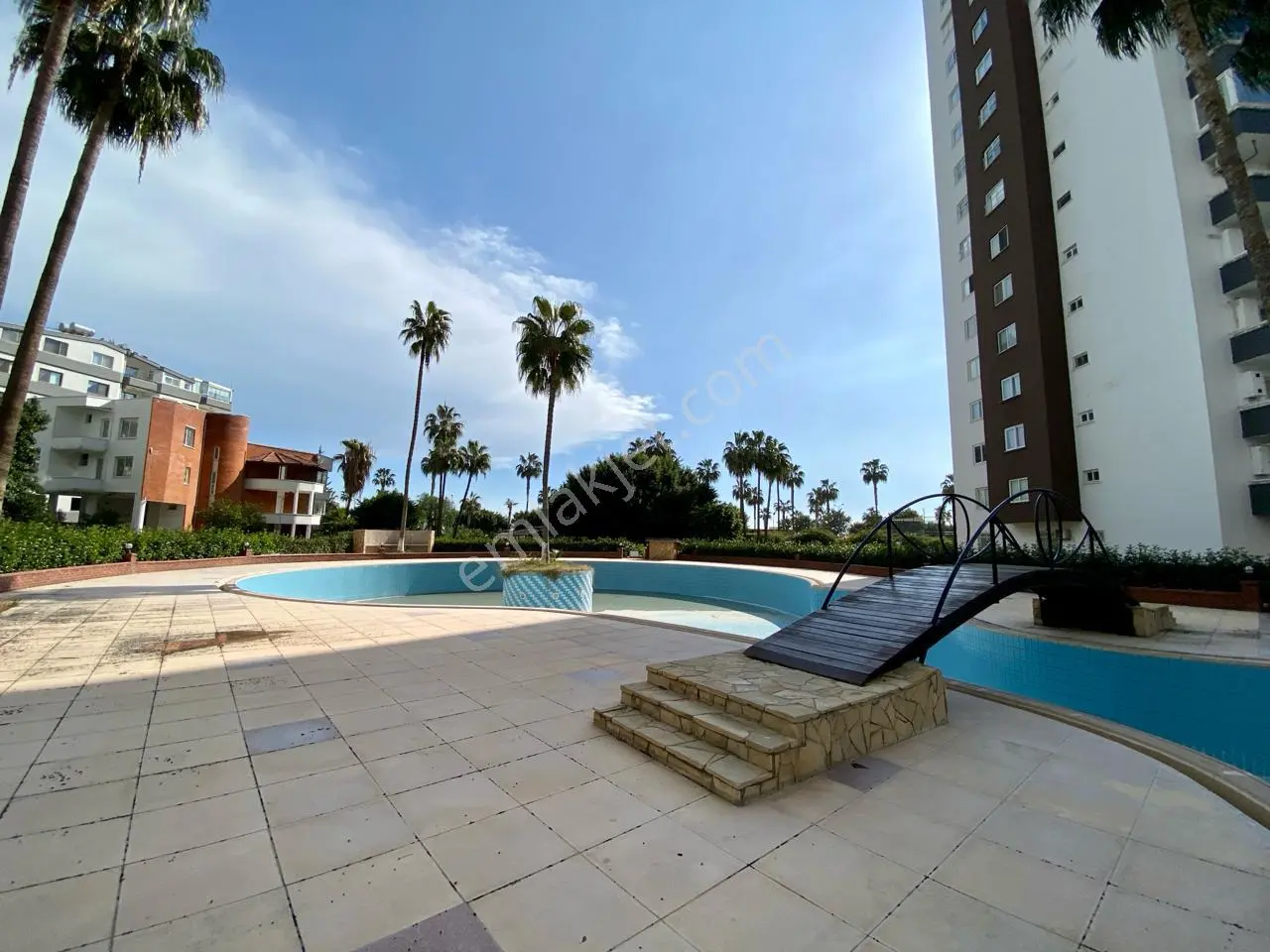 Mersin Denize Sıfır Konumda Site İçinde Satılık 4+1 Daire - Görsel 33