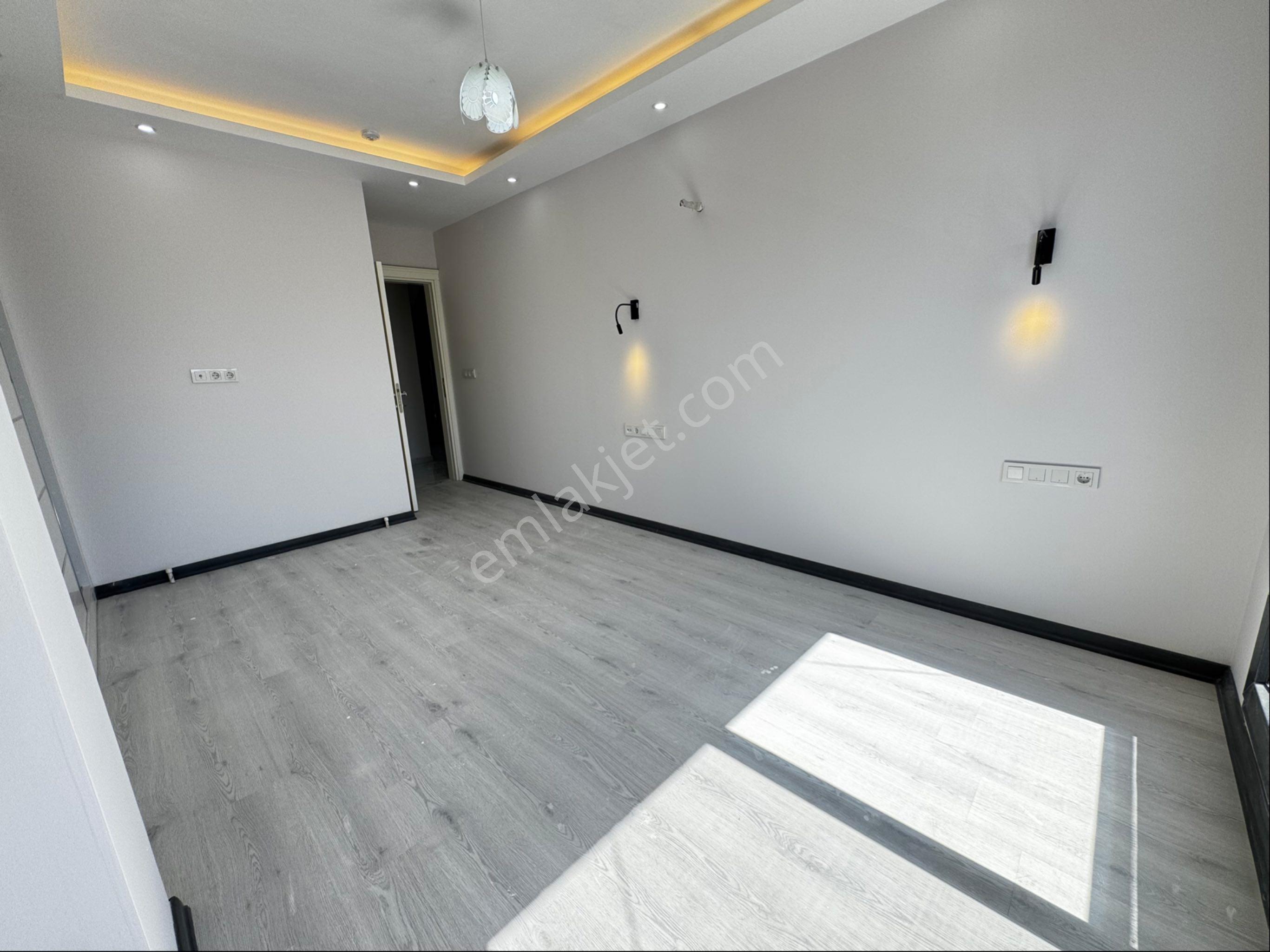 Akbükte Doga İle İçiçe 4+1 Müstakil Villa - Görsel 24