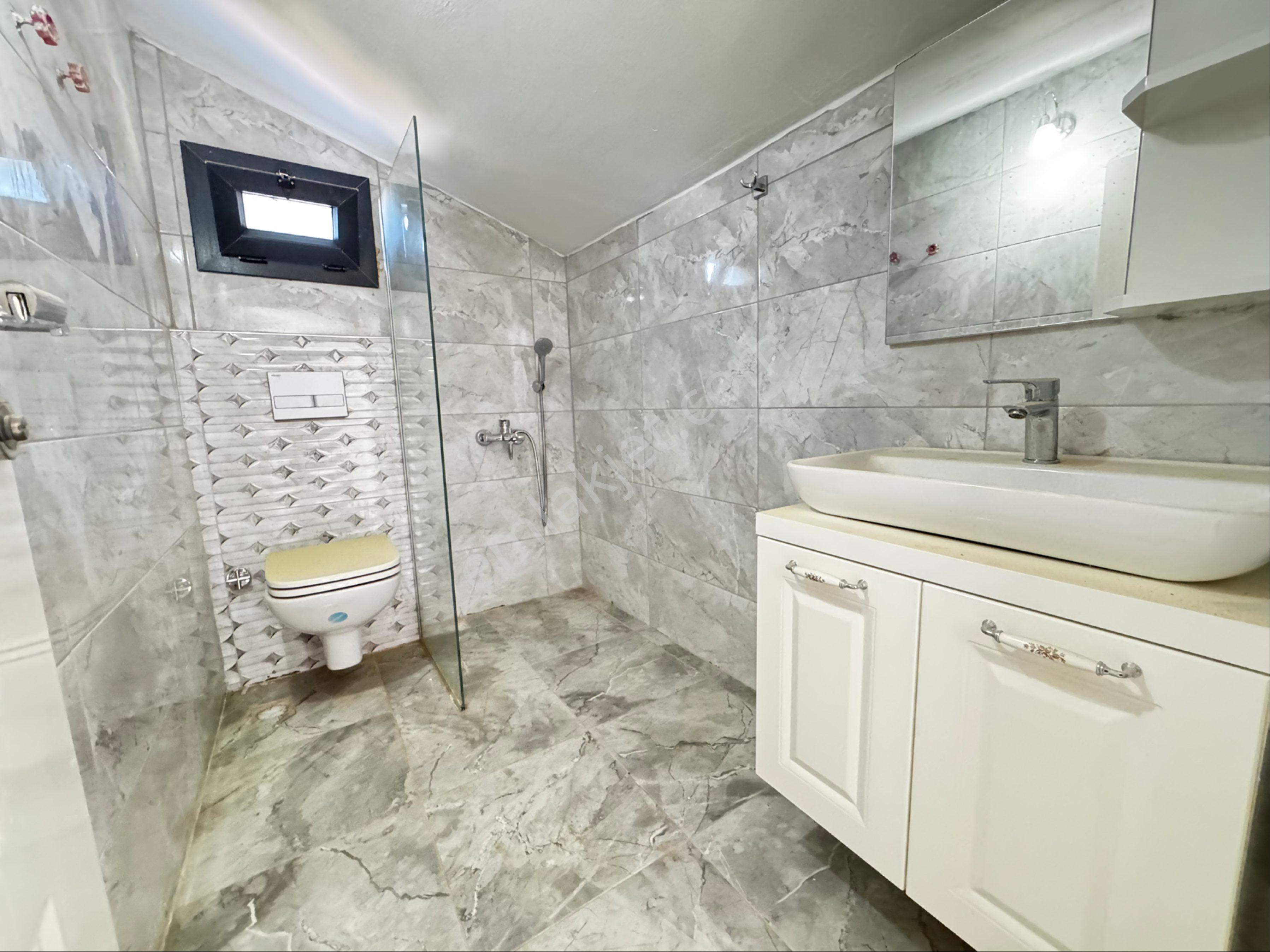 Akbükte Doga İle İçiçe 4+1 Müstakil Villa - Görsel 29
