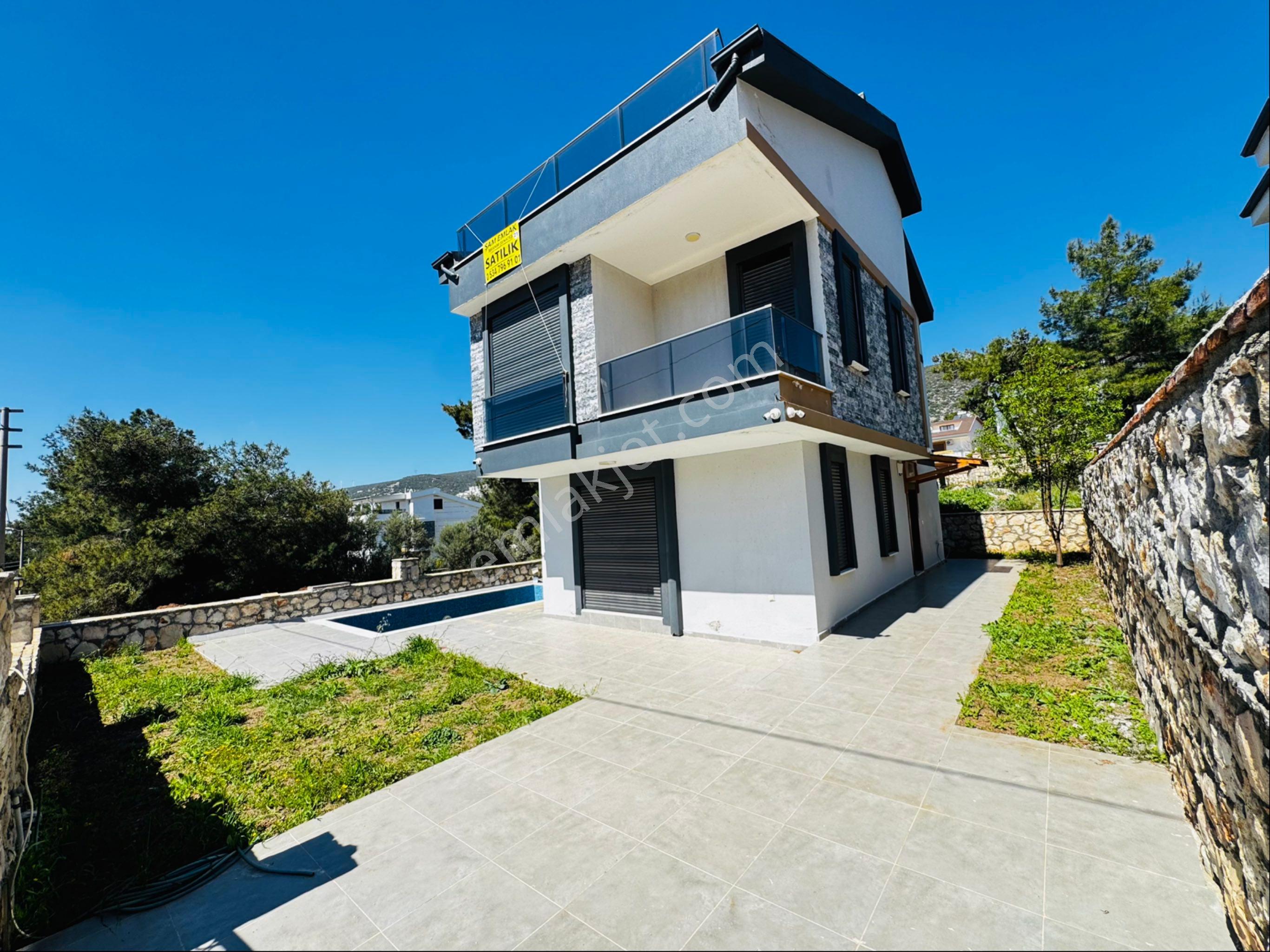 Akbükte Doga İle İçiçe 4+1 Müstakil Villa - Görsel 7